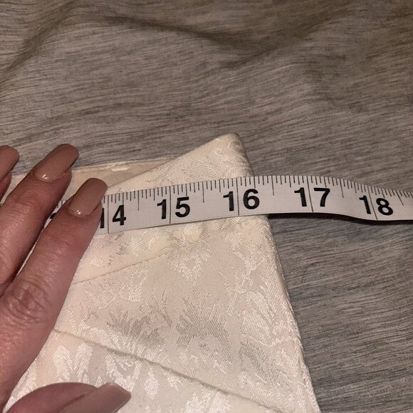 The Limited Ivory Damask Floral Textured Drew Fit Flare Leg Dress Pants Size 8 - Picture 9 of 10